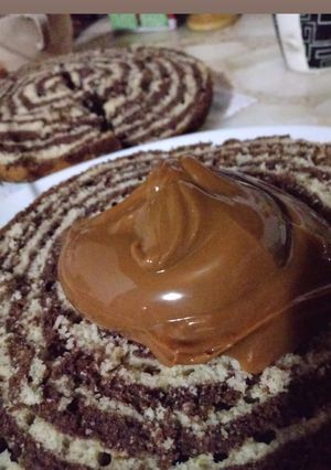 Una foto de Dulce De Leche De Caramelo Y Leche Condensada