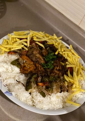 صورة لوصفة دجاج مشوي مع أرز وبطاطس