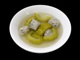 SP.1002 - Canh Khổ Qua Nấu Chả Cá