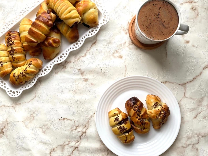 Cara Gampang Membuat Resep Roti Isi Pisang Coklat Mini yang Enak Banget Anti Ribet, Sempurna