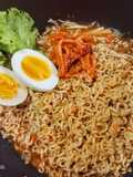 Mie Ramen Korea // Ramyeon Rumahan Super Simple 🌶