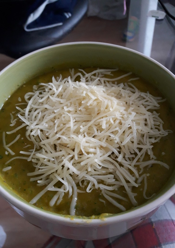 Una foto de Puré de zanahoria, patata y kale