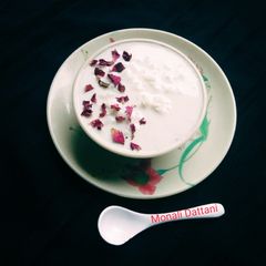 A picture of Gobindobhog rice kheer.