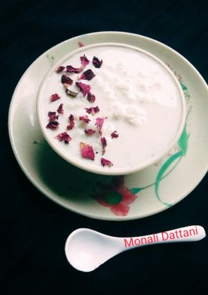 A picture of Gobindobhog rice kheer.