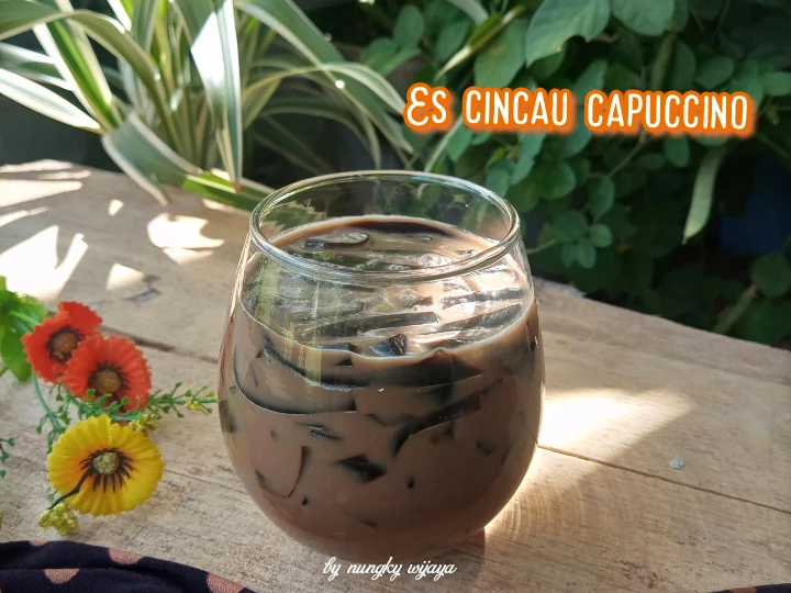 Langkah Mudah untuk Membikin Resep Es cincau capuccino yang Bikin Ngiler Anti Ribet, Lezat Sekali