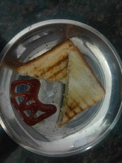 आलू सैंडविच (aloo sandwich recipe in Hindi) रेसिपी मुख्य फोटो