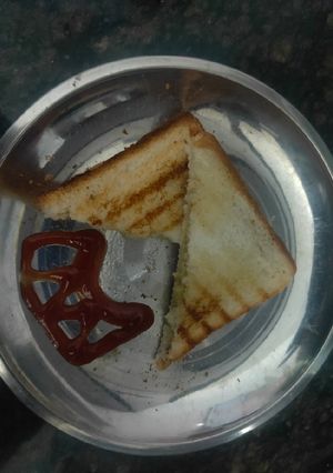 आलू सैंडविच (aloo sandwich recipe in Hindi) रेसिपी मुख्य फोटो