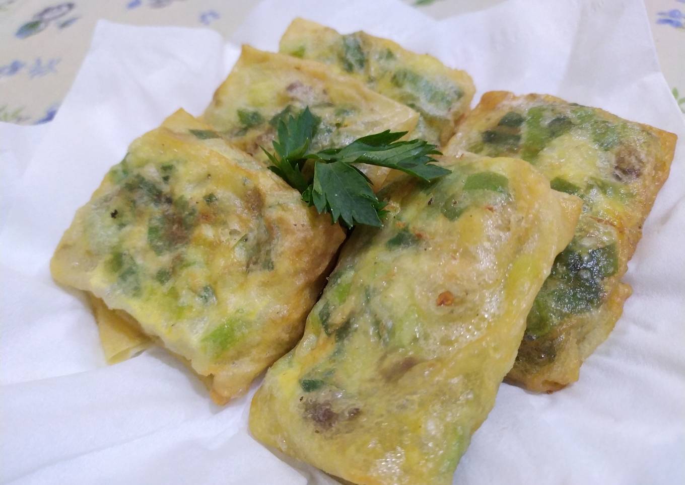 Martabak Telur + Ayam (Kulit Lumpia) - resep kuliner nusantara