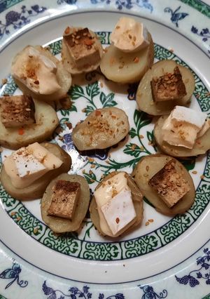 Una foto de Papines con queso brie y tofu