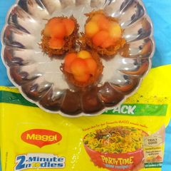 A picture of Maggi fruit basket.