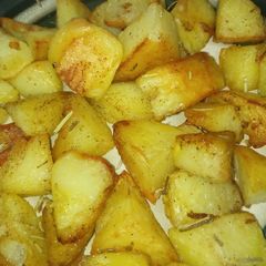 A picture of Spicy Roasted Potatoes.