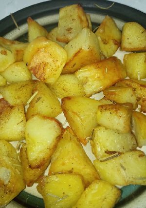 A picture of Spicy Roasted Potatoes.