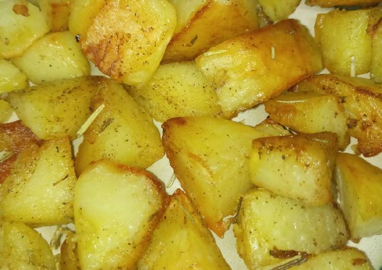 Simple Way to Prepare Super Quick Homemade Spicy Roasted Potatoes