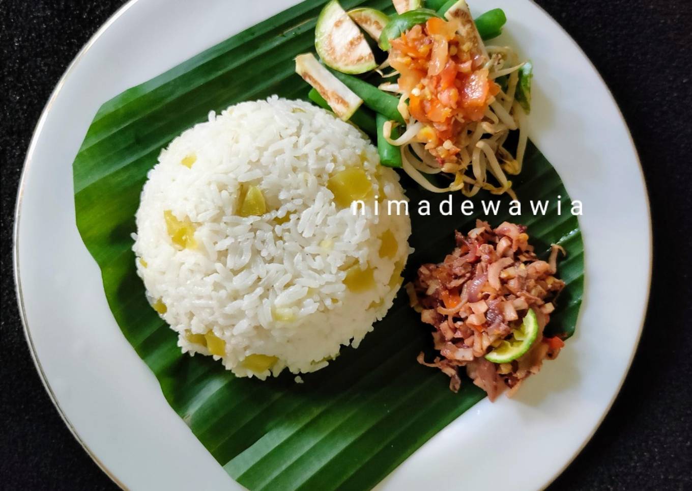 Nasi Sela Khas Bali