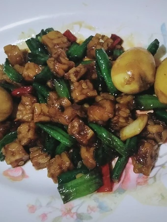 Cara Mudah Menyiapkan Resep Oseng tempe, kacang panjang, telur puyuh yang  Bikin Ketagihan Anti Ribet, Bisa Manjain Lidah