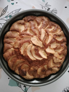Una foto de Bizcocho de manzana 🍎