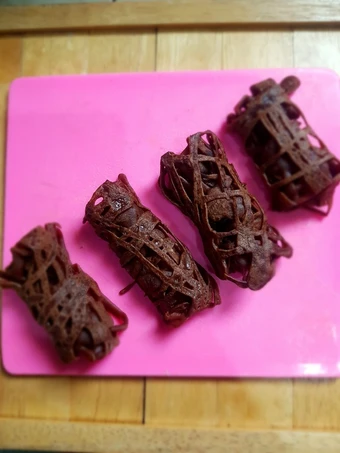 Cara Gampang Membuat Resep Roti jala coklat yang  Bikin Ketagihan Anti Ribet, Uenak Banget