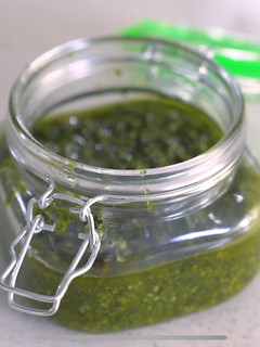 Una foto de Pesto con Robot de cocina