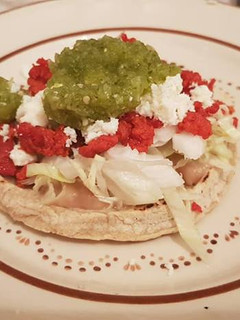 Una foto de Sope de chorizo de Soya. Antojito Mexicano Vegano del Geras