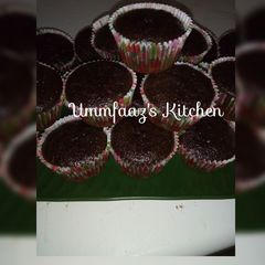 A picture of Chocolate cupcake.