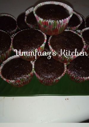 A picture of Chocolate cupcake.