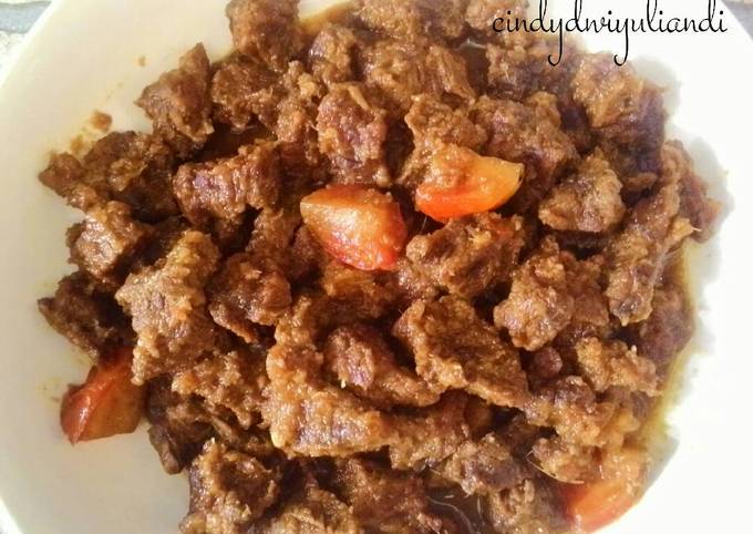 Semur Daging Sapi Pedas Manis