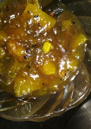 A picture of Mango plastic chutney.