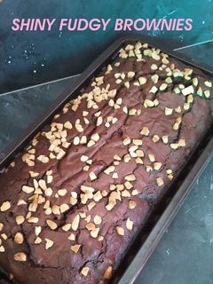 Foto resep Shiny fudgy brownies pake selai coklat