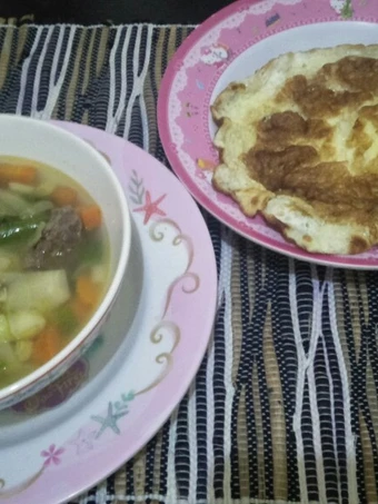 Cara Gampang Menyiapkan Resep Sayur sop dengan tetelan daging sapi yang Bikin Ngiler
