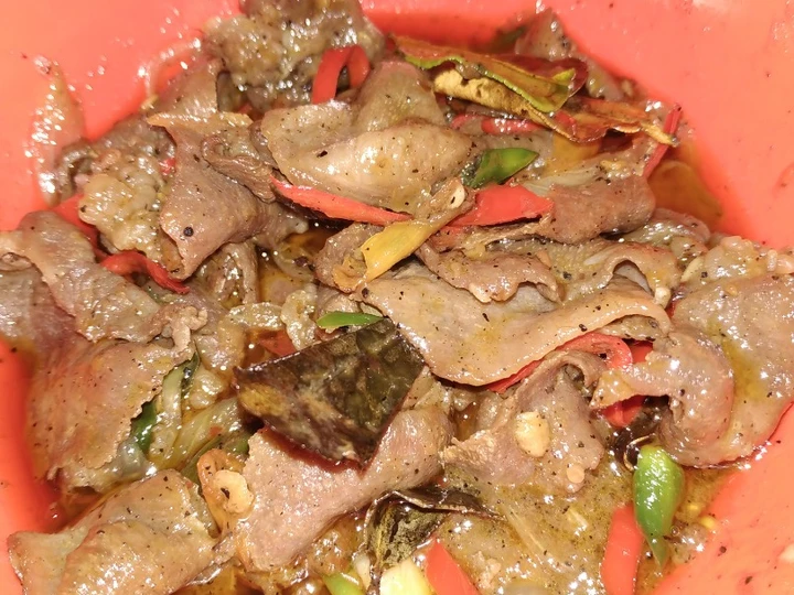 Cara Mudah Membikin Resep Tumis lidah sapi saus tiram dan matah ala Uli yang Lezat Anti Ribet, Menggugah Selera