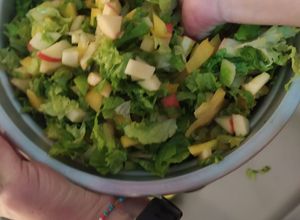 Una foto de Ensalada carambolada
