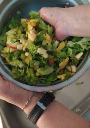 Una foto de Ensalada carambolada