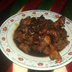 รูปของ Ayam Kecap gurih pedas manis😋😘