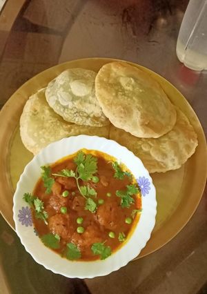 কড়াইশুঁটির কচুরি (Koraisutir Kochuri recipe in Bengali) রেসিপির প্রধান ছবি