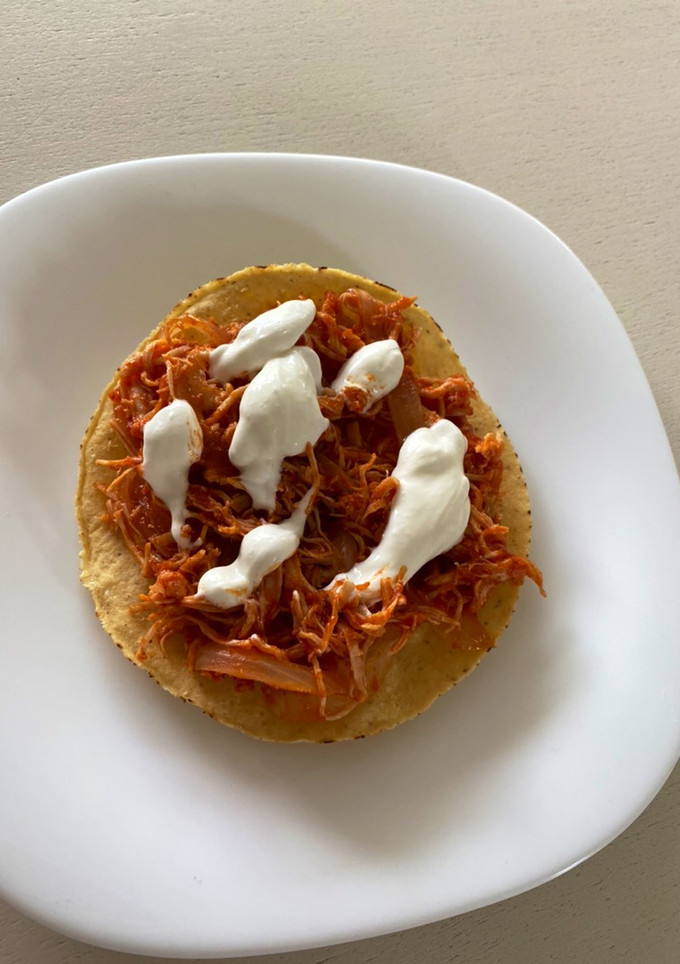 Una foto de La infaltable tinga para tostadas