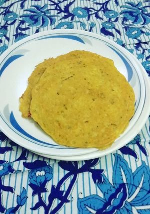 आलू का पैन केक (aloo ka pancake recipe in Hindi) रेसिपी मुख्य फोटो