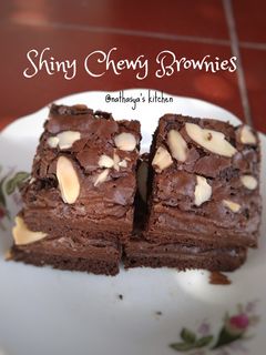 Foto resep Shiny Chewy Brownies