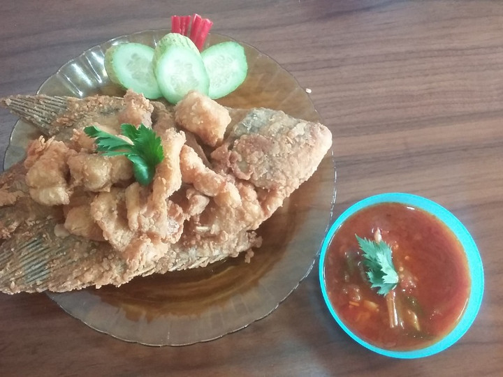 Anti Ribet, Memasak Gurame goreng tepung dengan saus asam pedas Sederhana Dan Enak