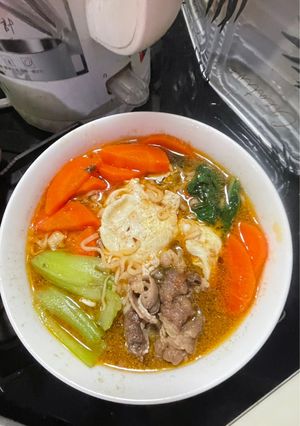 蔥辣牛肉麵 的食譜成品照片