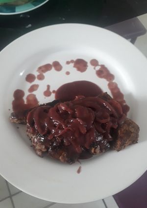 Una foto de Rib eye en reducción de vino tinto