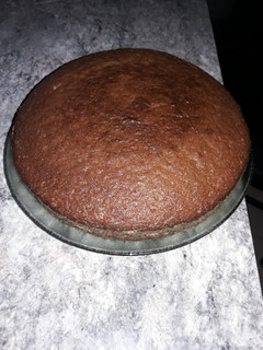 Una foto de Bizcochuelo de chocolate esponjoso