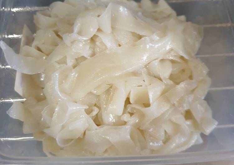 Langkah Mudah untuk Mengolah Kwetiau Homemade yang Bikin Ngiler