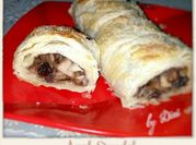 Gambar strudel apel malang