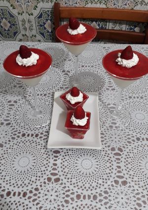 Une photo de Panacota à la FRAISE #fraise #batailleencuisine