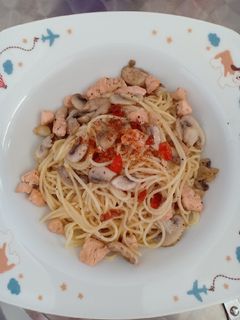 Foto resep Spaghetti Aglio Olio Salmon Jamur Champignon