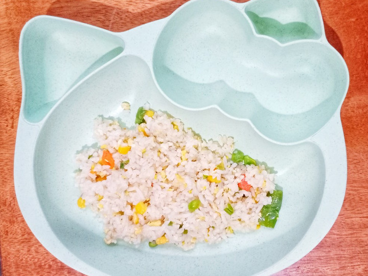 Bagaimana Menyiapkan Day. 291 Breakfast: Nasi Goreng Saos Tiram (15 month+), Bisa Manjain Lidah