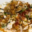 Samosa chaat