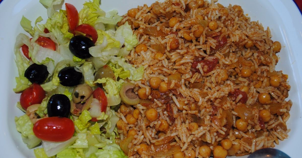 Rozina Rice Chickpeas Rice Recipe by Rozina Dinaa - Cookpad