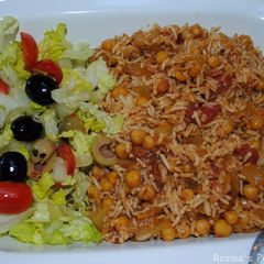 A picture of Chickpeas rice.