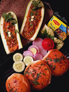 मुंबई स्ट्रीट स्टाइल पाव भाजी (Mumbai street style pav bhaji recipe in hindi) रेसिपी मुख्य फोटो